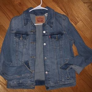 Levi’s Women’s Denim Jacket